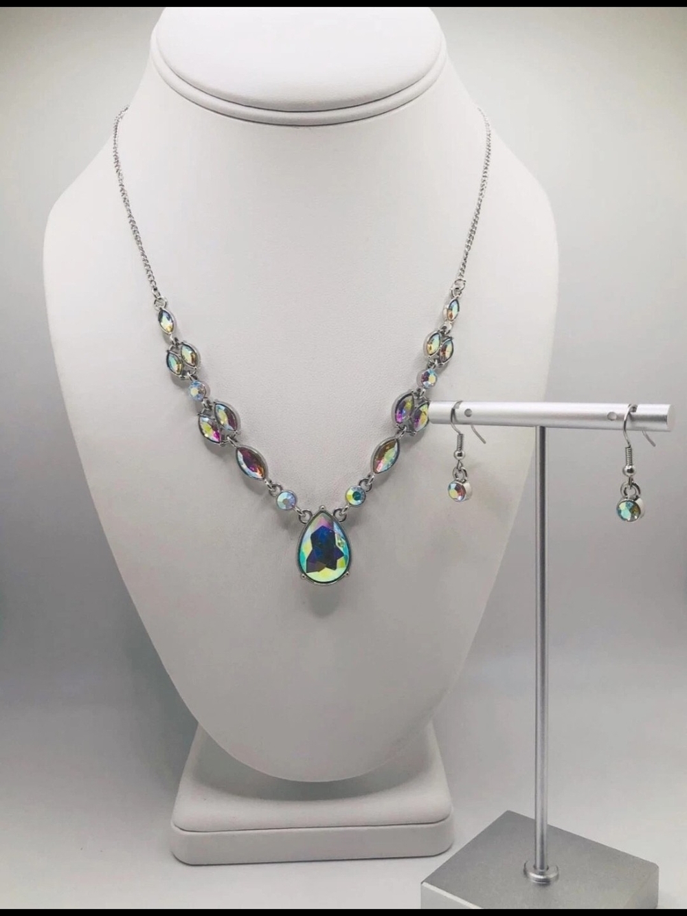 Iridescent Teardrop Necklace and Earrings - Multi